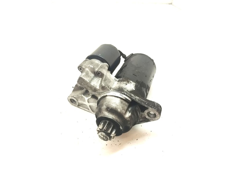 Recambio de motor arranque para volkswagen polo (9n1) 1.2 12v referencia OEM IAM 00001121016  