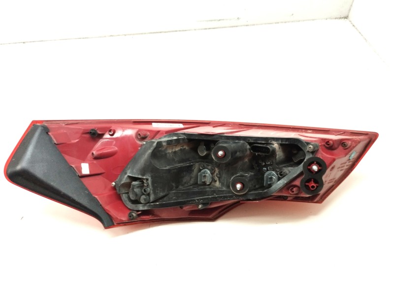 Recambio de piloto trasero izquierdo para opel insignia sports tourer sport referencia OEM IAM 495056087  