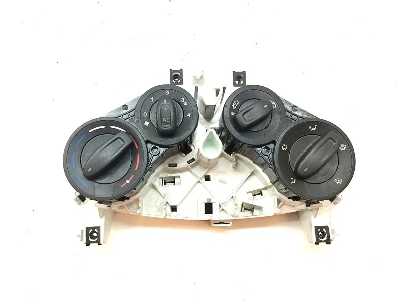 Recambio de mando calefaccion / aire acondicionado para ford ka (ccu) 1.2 8v cat referencia OEM IAM 98616861  
							