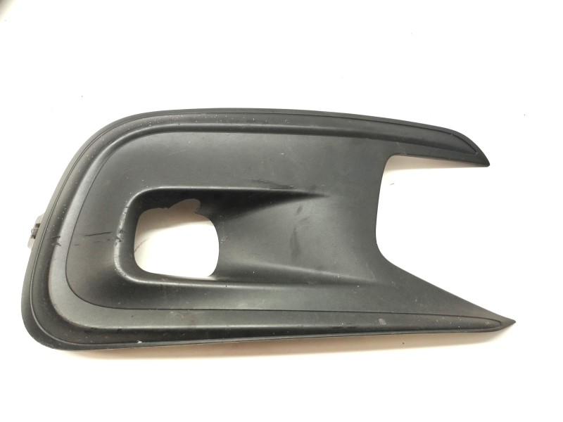 Recambio de rejilla paragolpes derecha para citroën c4 picasso rip curl referencia OEM IAM 9814362780  