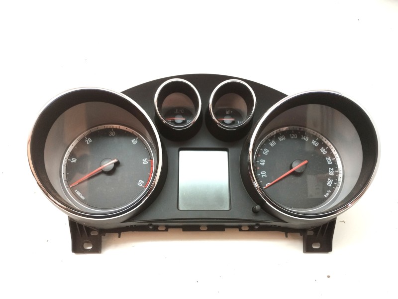 Recambio de cuadro instrumentos para opel insignia sports tourer sport referencia OEM IAM 20970764  