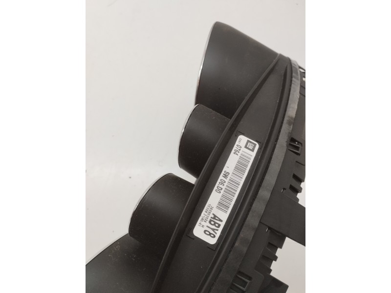 Recambio de cuadro instrumentos para opel insignia sports tourer sport referencia OEM IAM 20970764  