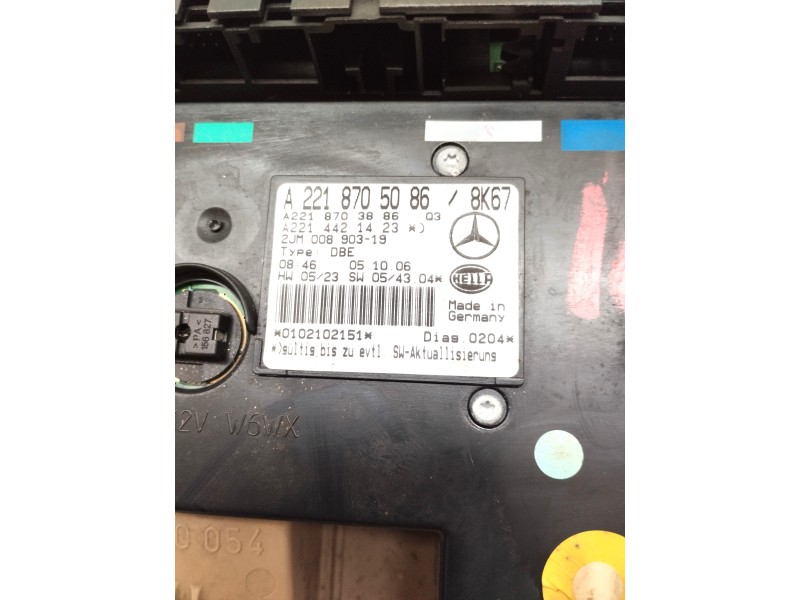 Recambio de luz interior para mercedes-benz clase s (w221) berlina 3.0 cdi cat referencia OEM IAM A2218705086  
							