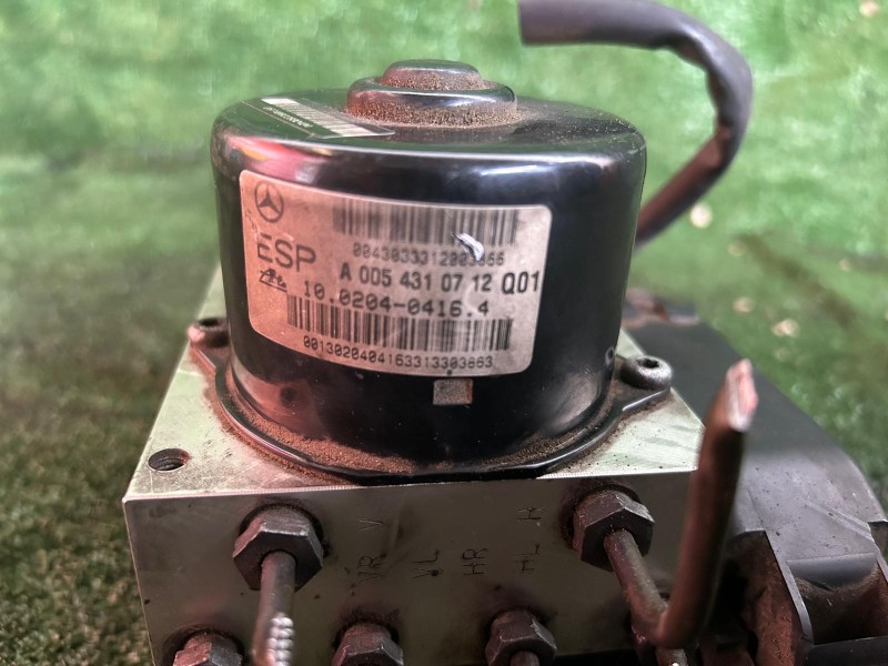 Recambio de abs para mercedes-benz clase c (w203) berlina 1.8 cat referencia OEM IAM A2095452932  