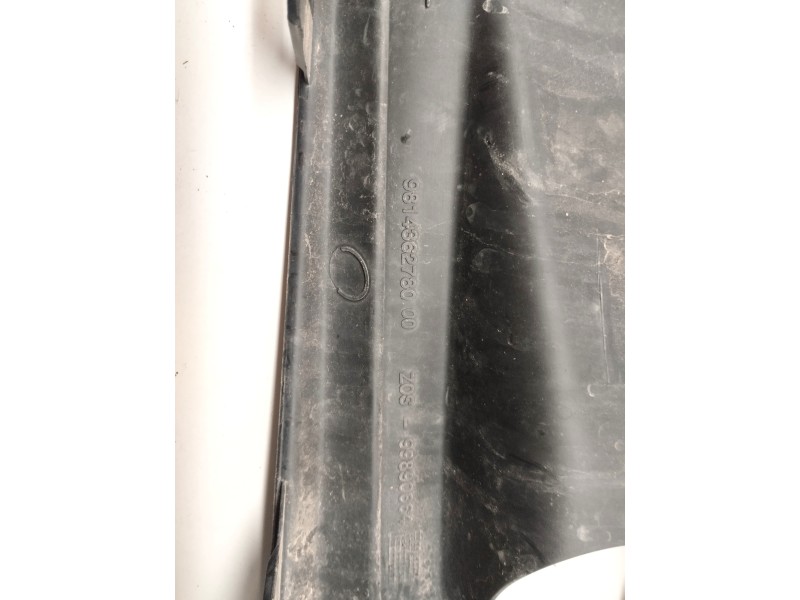 Recambio de rejilla paragolpes derecha para citroën c4 picasso rip curl referencia OEM IAM 9814362780  