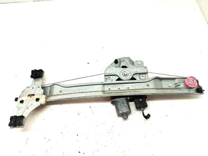 Recambio de elevalunas delantero derecho para peugeot 208 allure referencia OEM IAM 9816402080  