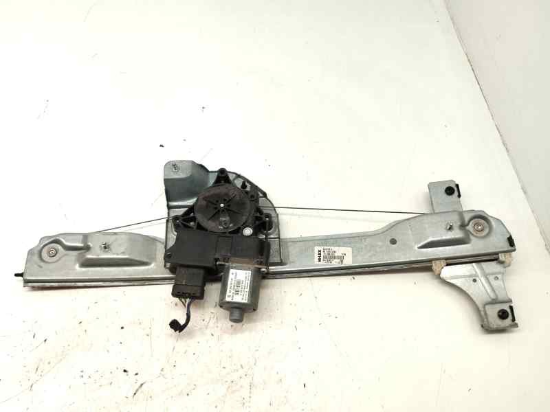 Recambio de elevalunas delantero derecho para peugeot 208 allure referencia OEM IAM 9816402080  