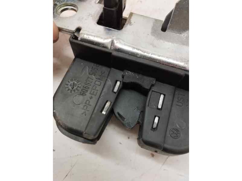 Recambio de cerradura maletero / porton para volkswagen polo (9n3) 1.4 tdi 70 cv referencia OEM IAM 6Q6827505  
							