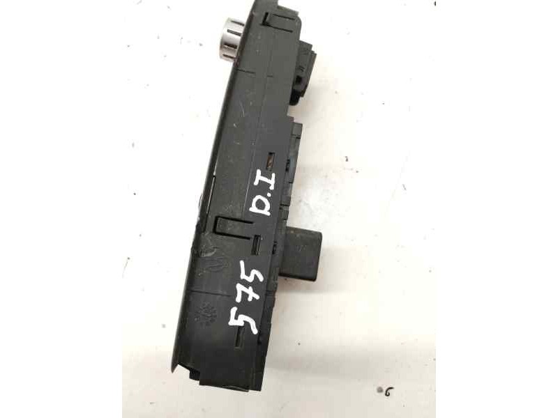 Recambio de mando elevalunas delantero izquierdo para volkswagen golf vi (5k1) 1.4 16v tsi referencia OEM IAM 5K0867255A  
							