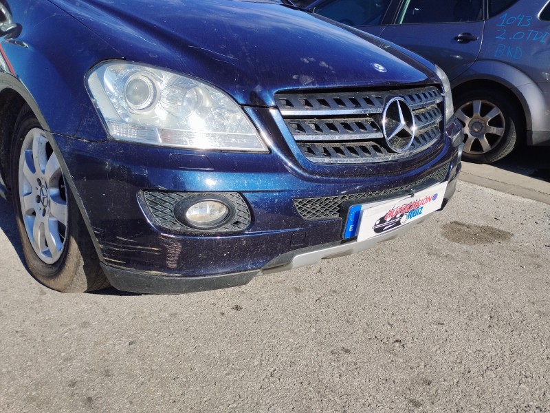 Recambio de paragolpes delantero para mercedes-benz clase m (w164) 3.0 cdi cat referencia OEM IAM   