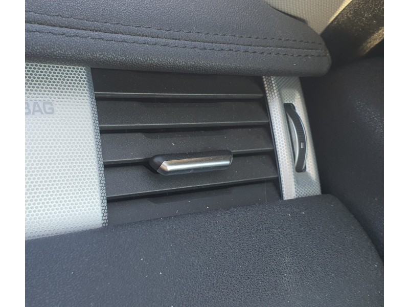 Recambio de rejilla aireadora para land rover evoque 2.0 td4 cat referencia OEM IAM   
							