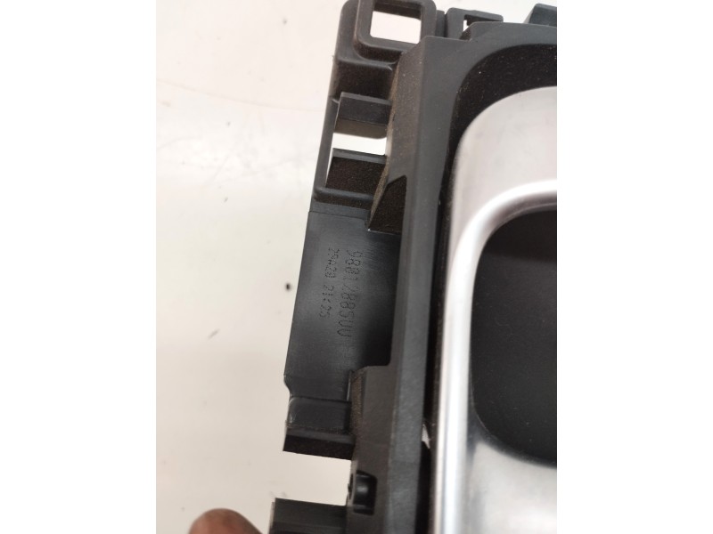 Recambio de maneta interior trasera derecha para citroën c4 cactus 1.2 12v e-thp / puretech referencia OEM IAM 98812885  
