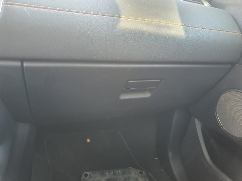 Recambio de guantera para land rover evoque 2.0 td4 cat referencia OEM IAM   