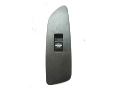 Recambio de mando elevalunas delantero derecho para toyota auris 2.0 d-4d 126 cv referencia OEM IAM 7423102530  