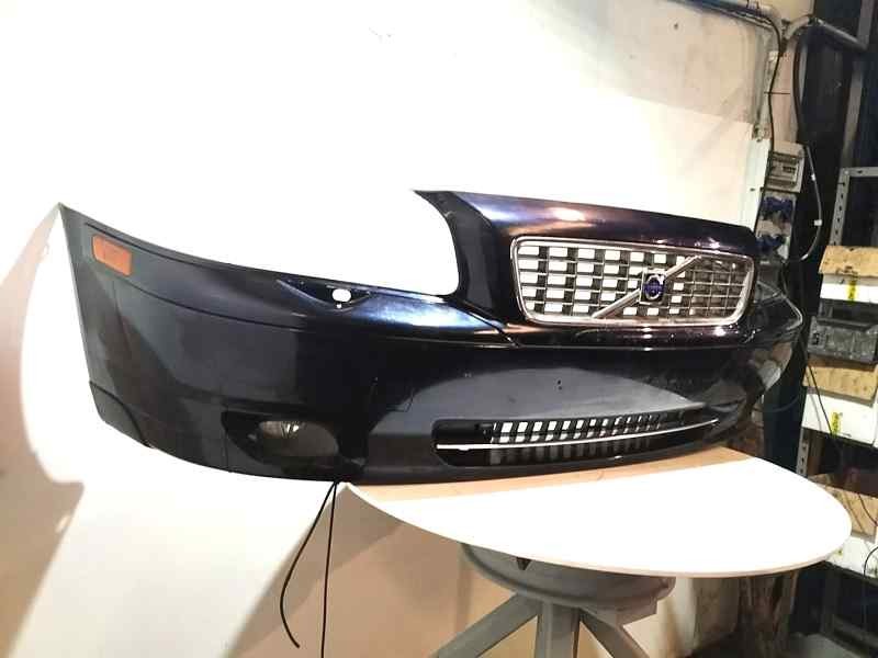 Recambio de paragolpes delantero para volvo s80 berlina 2.4 d 163 cv referencia OEM IAM   