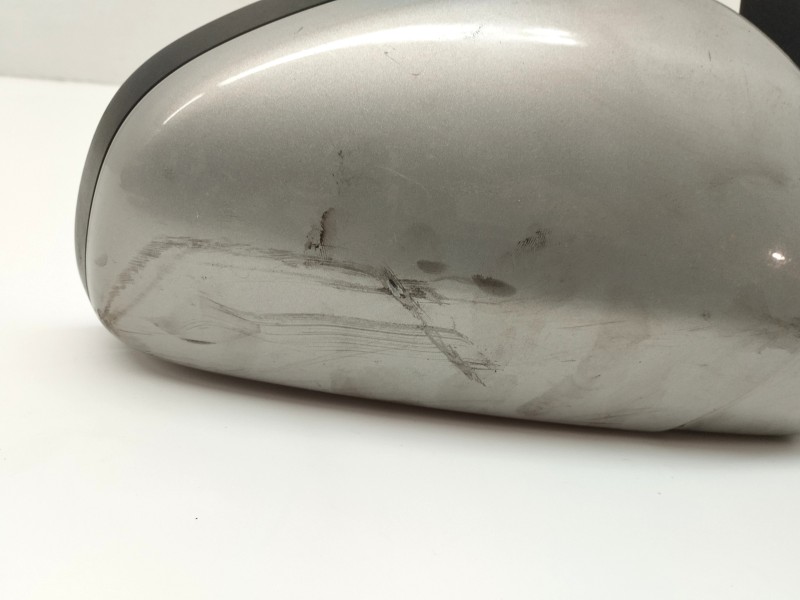 Recambio de retrovisor derecho para opel vectra c berlina 2.0 dti referencia OEM IAM 13253329  