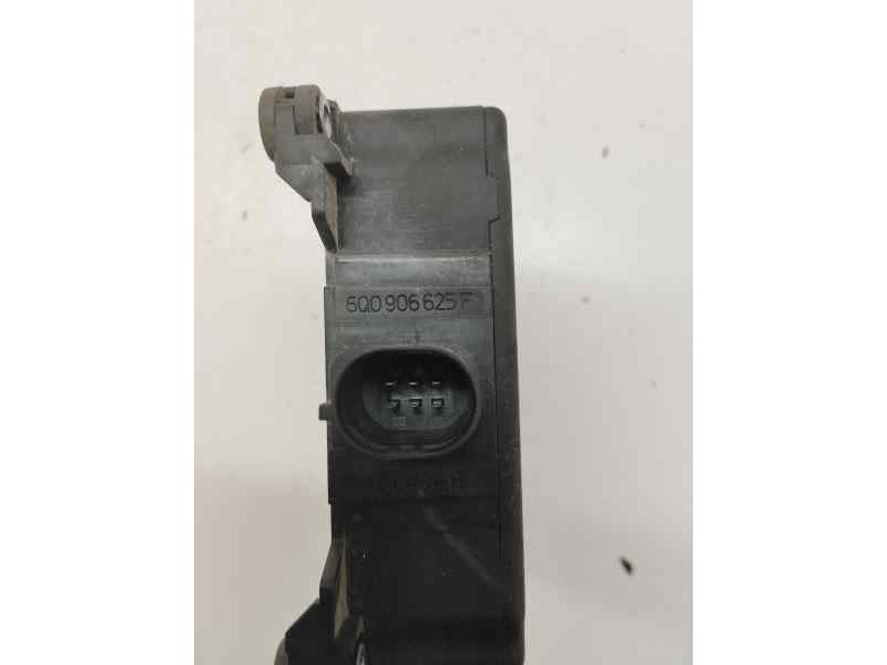 Recambio de valvula aire adicional para volkswagen polo (9n3) 1.4 tdi 70 cv referencia OEM IAM 6Q0906625F  