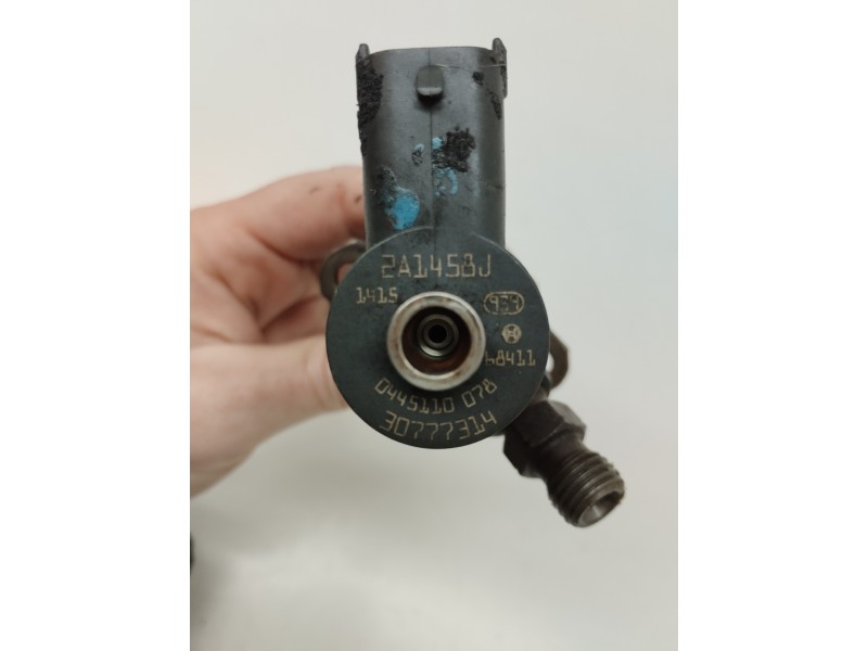 Recambio de inyector para volvo s60 berlina 2.4 diesel cat referencia OEM IAM 0445110078  