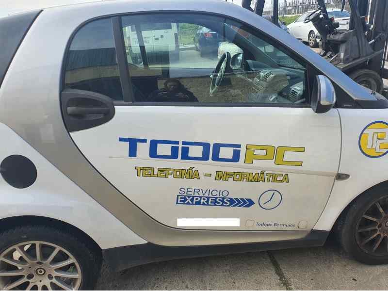 Recambio de puerta delantera derecha para smart coupe 1.0 12v mhd 71 cv referencia OEM IAM   