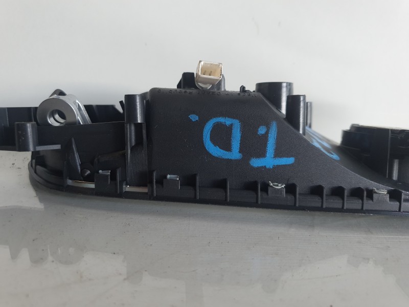 Recambio de maneta interior trasera derecha para audi a1 sportback (8xf) 1.6 tdi referencia OEM IAM   