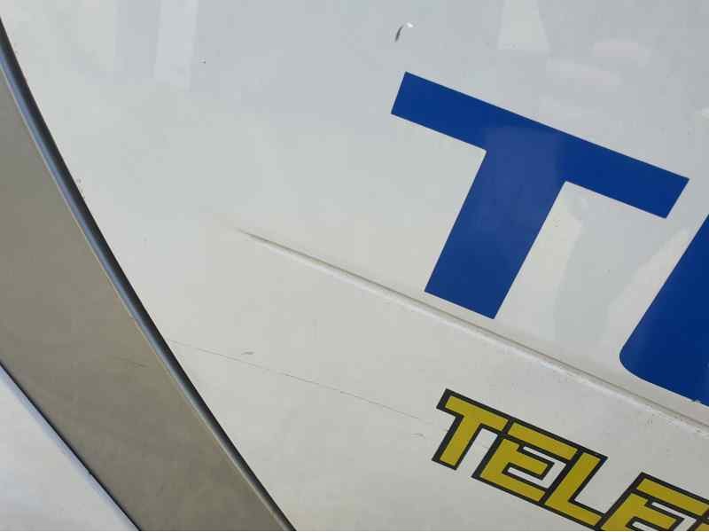 Recambio de puerta delantera derecha para smart coupe 1.0 12v mhd 71 cv referencia OEM IAM   