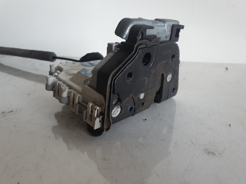 Recambio de cerradura puerta trasera derecha para audi a1 sportback (8xf) 1.6 tdi referencia OEM IAM   