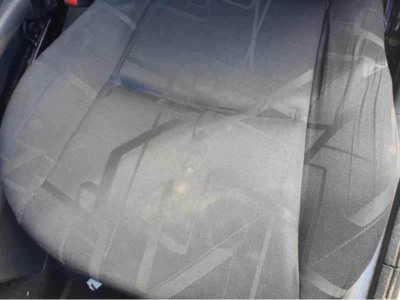 Recambio de asiento delantero izquierdo para smart coupe 1.0 12v mhd 71 cv referencia OEM IAM   