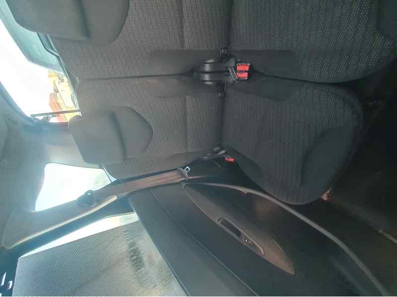 Recambio de asientos trasero derecho para peugeot 308 sw 1.6 thp 150 cv referencia OEM IAM   
							