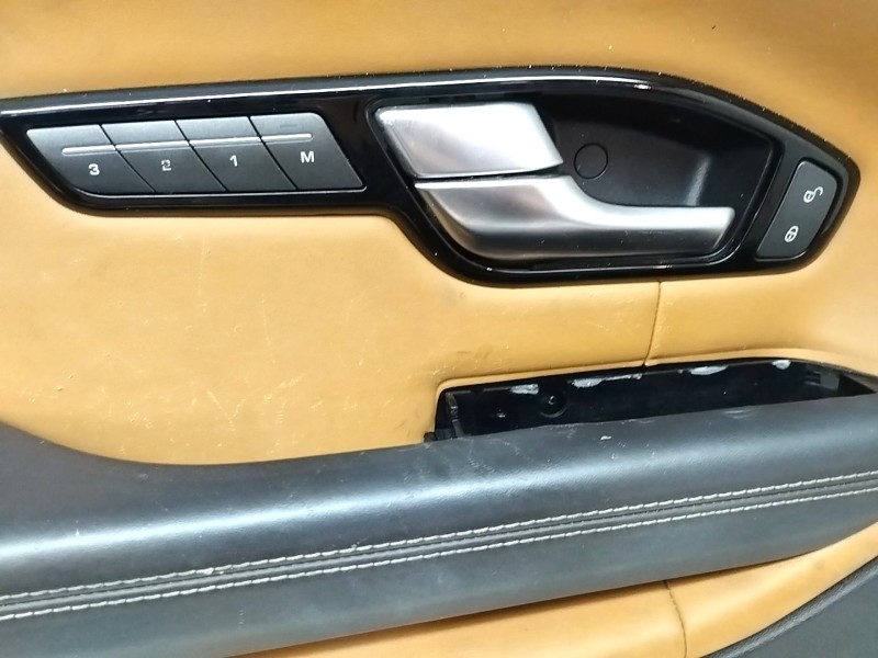 Recambio de guarnecido puerta delantera izquierda para land rover evoque 2.0 td4 cat referencia OEM IAM   