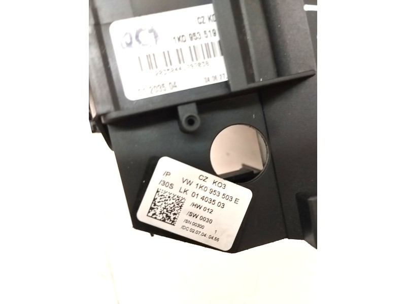 Recambio de mando multifuncion para volkswagen golf v berlina (1k1) 1.4 16v referencia OEM IAM 1K0953503E  