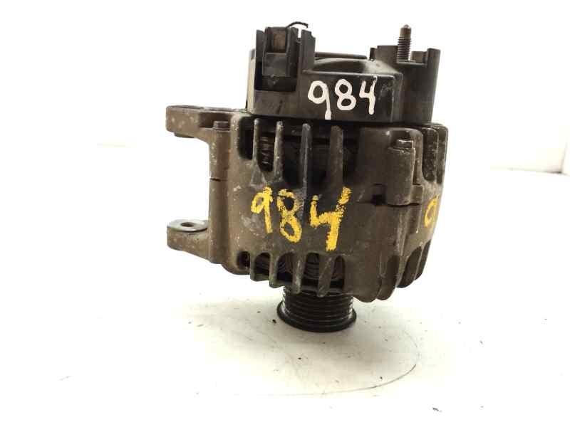 Recambio de alternador para renault megane iii sport tourer 1.9 dci diesel referencia OEM IAM 8200757870A  