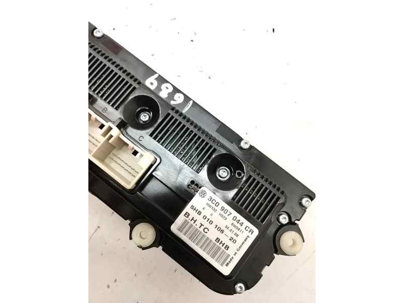 Recambio de mando climatizador para volkswagen passat berlina (3c2) 2.0 tdi 140 cv referencia OEM IAM 3C0907044CR  
							