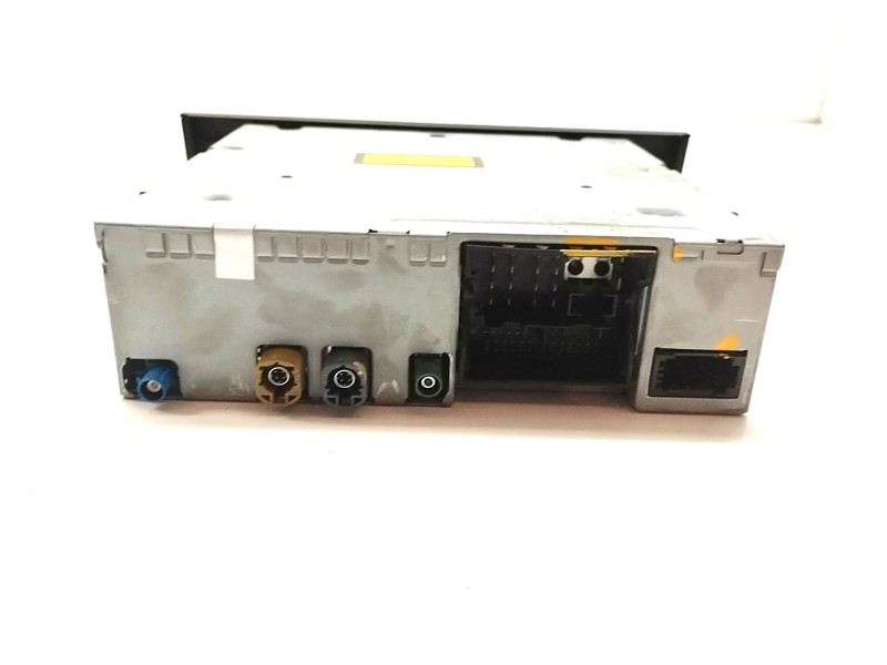 Recambio de sistema audio / radio cd para audi q7 (4l) 3.0 tdi (176kw) referencia OEM IAM 4L0035666B  