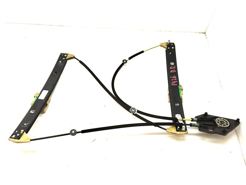 Recambio de elevalunas delantero derecho para audi a1 (8x) 1.2 16v tfsi referencia OEM IAM 8X3837462A  