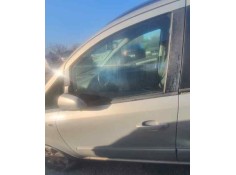 Recambio de puerta delantera izquierda para opel zafira b 1.9 cdti 16cv referencia OEM IAM   