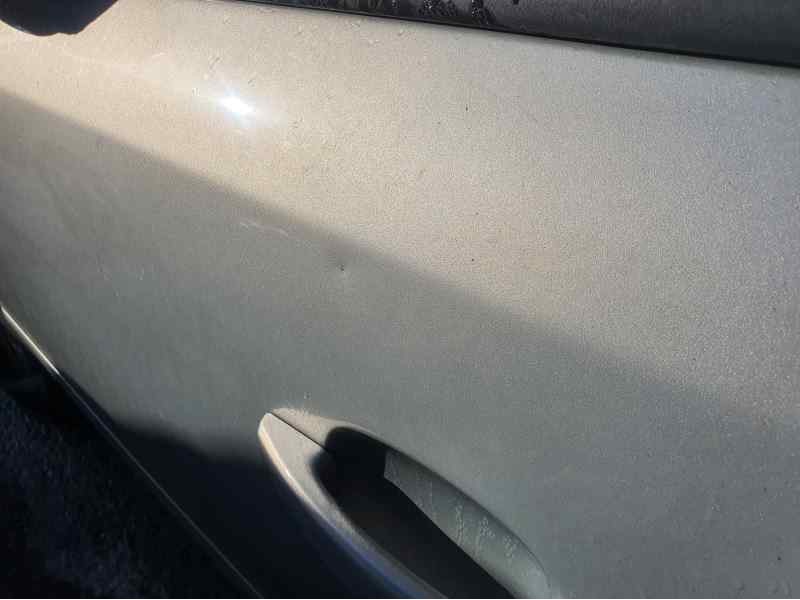 Recambio de puerta delantera izquierda para opel zafira b 1.9 cdti 16cv referencia OEM IAM   