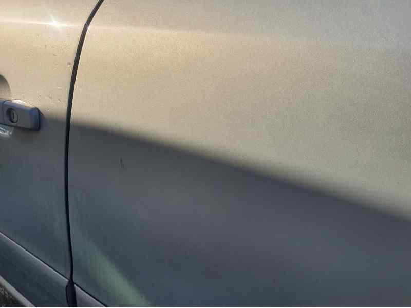 Recambio de puerta trasera izquierda para opel zafira b 1.9 cdti 16cv referencia OEM IAM   