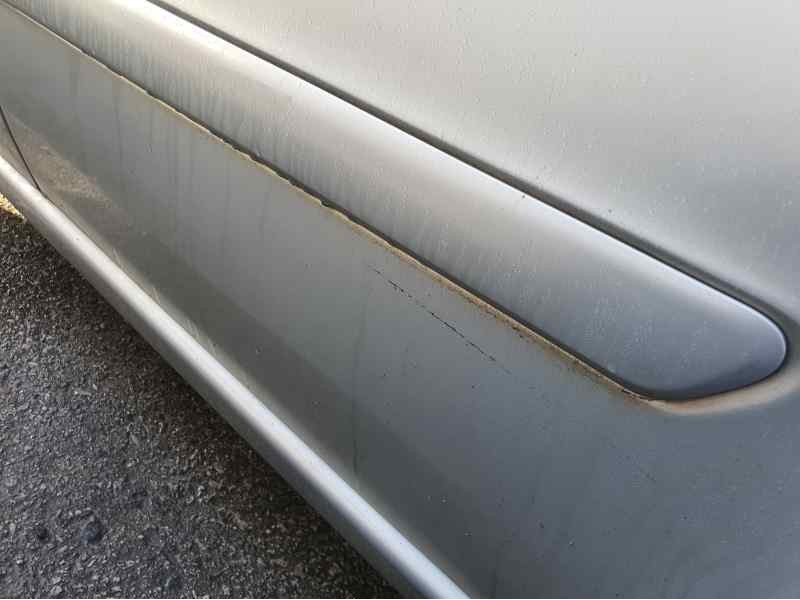 Recambio de puerta trasera izquierda para opel zafira b 1.9 cdti 16cv referencia OEM IAM   