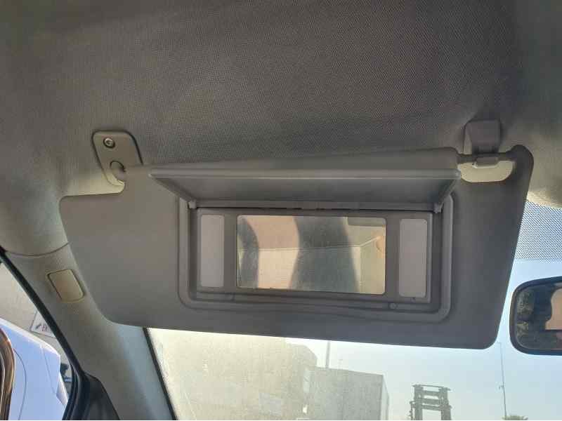 Recambio de parasol izquierdo para opel zafira b 1.9 cdti 16cv referencia OEM IAM   