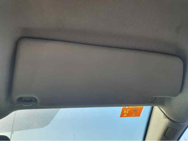 Recambio de parasol derecho para opel zafira b 1.9 cdti 16cv referencia OEM IAM   