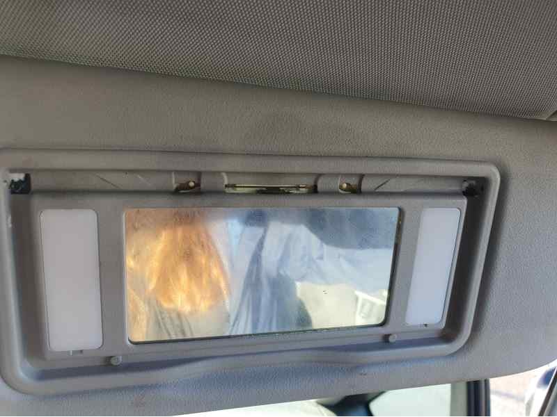 Recambio de parasol derecho para opel zafira b 1.9 cdti 16cv referencia OEM IAM   