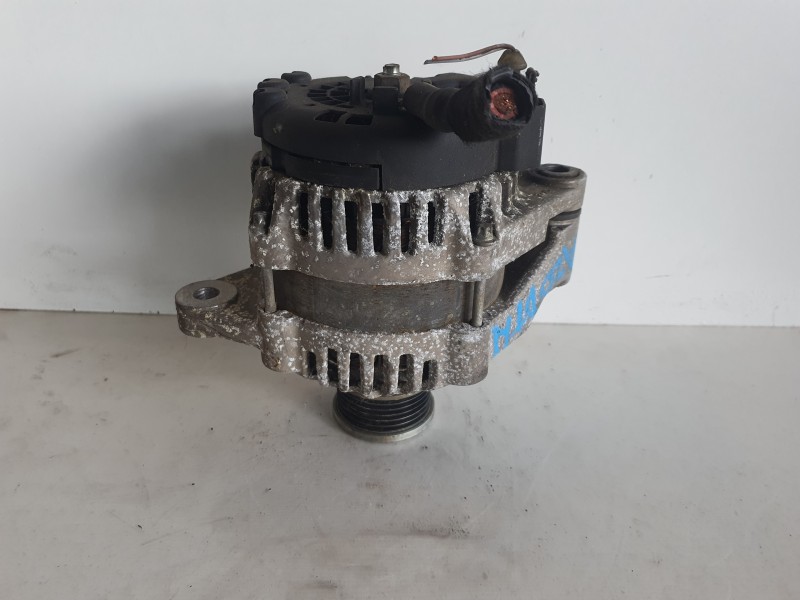 Recambio de alternador para opel insignia berlina 2.0 cdti cat referencia OEM IAM 13502583  