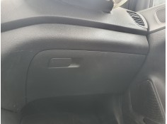 Recambio de guantera para hyundai i20 essence referencia OEM IAM   