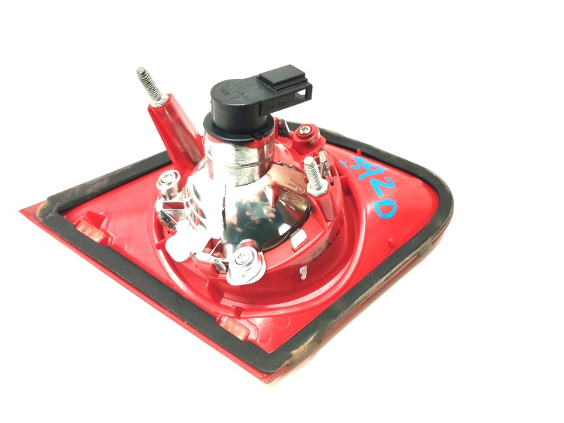 Recambio de piloto trasero derecho interior para volkswagen passat berlina (3c2) advance referencia OEM IAM   