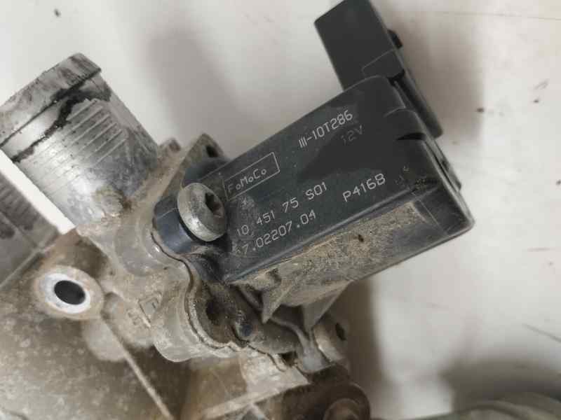 Recambio de valvula egr para land rover discovery 4 tdv6 hse referencia OEM IAM 1045175S01  