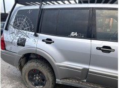 Recambio de puerta trasera derecha para mitsubishi montero (v60/v70) 3.2 di-d gls hunter (5-ptas.) referencia OEM IAM   