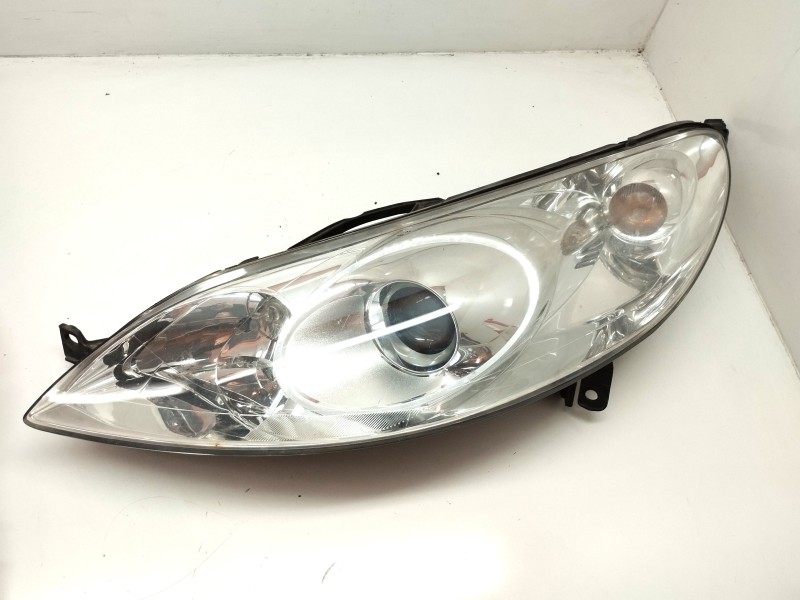 Recambio de faro izquierdo para peugeot 407 1.6 hdi fap cat (9hz / dv6ted4) referencia OEM IAM 9660236180  