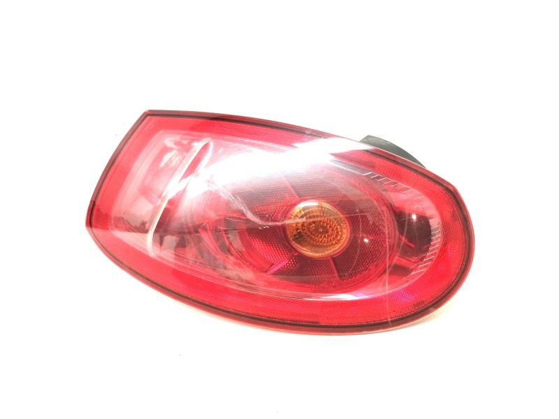 Recambio de piloto trasero izquierdo para fiat bravo (198) 1.9 8v jtd cat referencia OEM IAM    Recambio de piloto trasero izquierdo para fiat bravo (198) 1.9 8v jtd cat referencia OEM IAM