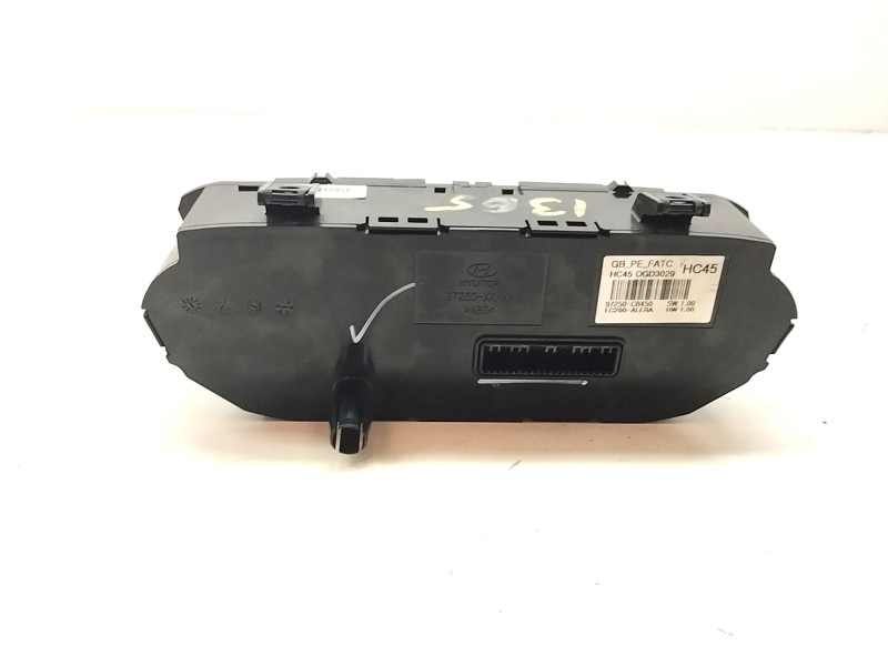 Recambio de mando climatizador para hyundai i20 essence referencia OEM IAM 97250C8450  