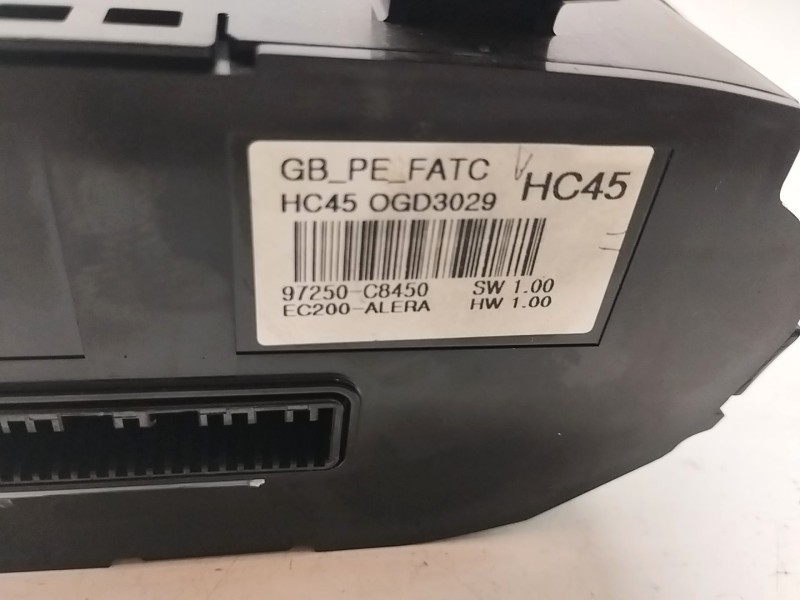 Recambio de mando climatizador para hyundai i20 essence referencia OEM IAM 97250C8450  